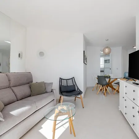 Wintowinrentals Relax & Frontal Sea View In