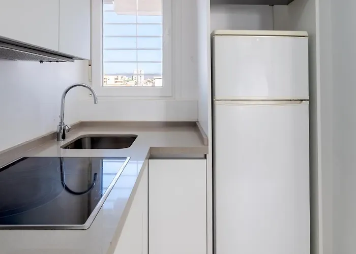 דירה Wintowinrentals Relax & Frontal Sea View In